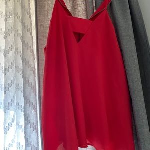 Red express dress shirt with key hole